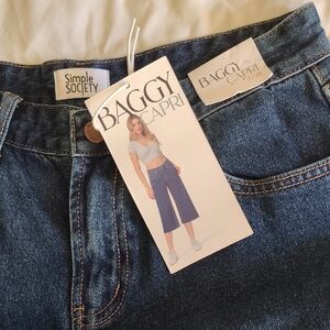 Women's Blue Baggy Capri Jeans